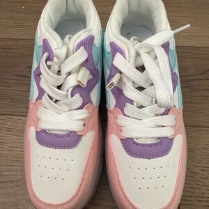 Colorful Kids Sneakers, no charger but skates work